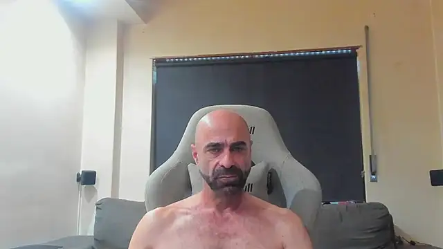 Snapshot of Bicopflirt chatting on October 2025 12:35:01 PM Bicopflirt online show from October 2025 12:35:01 PM