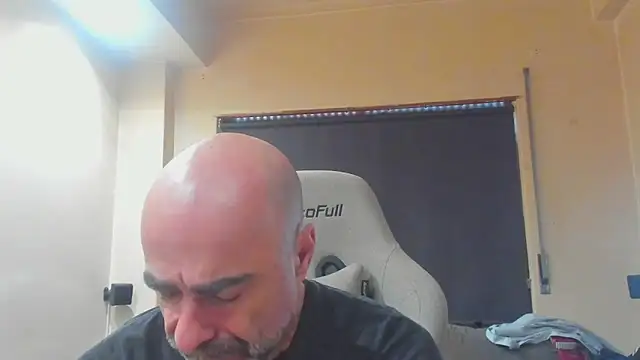 Bicopflirt online show from April 2026 03:14:01 PM
