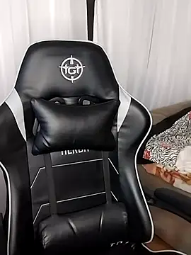 Snapshot of Japabaixinha chatting on March 2025 03:37:02 AM Japabaixinha online show from March 2025 03:37:02 AM