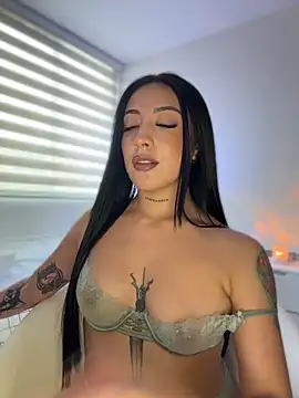 keilelewis online show from April 2026 05:28:01 PM