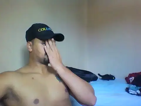 Xcumshot33 online show from March 2026 12:45:02 PM