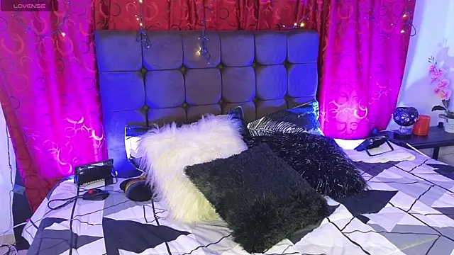 Majuu   online show from October 2025 12:02:02 PM