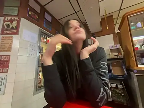 Snapshot of skinwalkingzombie chatting on February 2025 04:26:02 AM skinwalkingzombie online show from February 2025 04:26:02 AM