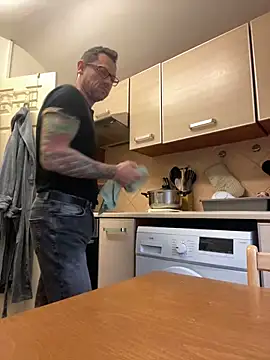 Yourhotboy 42 online show from February 2025 02:15:02 PM