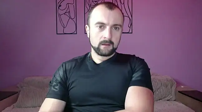 brindlefly6969 online show from December 2024 11:15:01 AM