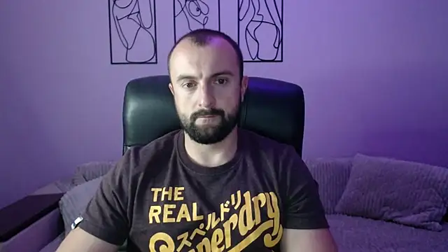 brindlefly6969 online show from September 2025 11:21:02 AM