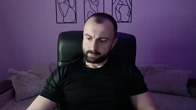 brindlefly6969 online show from March 2026 10:27:02 AM