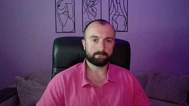 brindlefly6969 online show from June 2026 10:39:01 AM