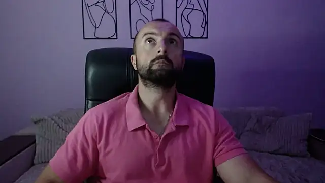 brindlefly6969 online show from July 2026 10:43:02 AM