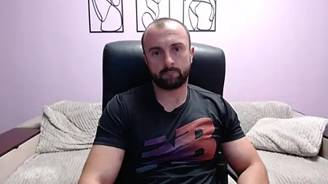 brindlefly6969 online show from August 2026 11:13:01 AM