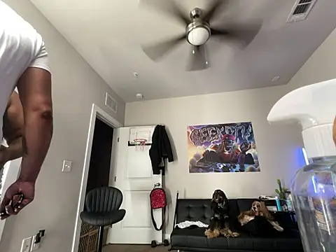 4EVAGLACIERS online show from April 2026 03:45:01 AM