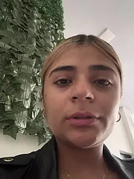 pamell col online show from December 2024 09:39:01 PM