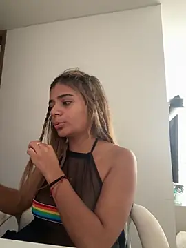 pamell col online show from October 2025 04:02:01 PM