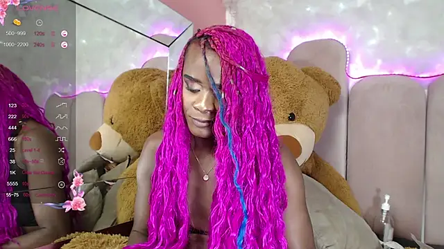Snapshot of puca_ebony chatting on March 2025 01:54:01 AM puca ebony online show from March 2025 01:54:01 AM