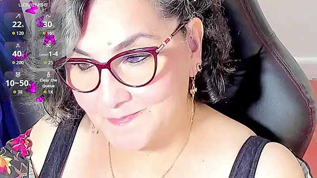 cataleya mom online show from October 2025 11:07:01 PM