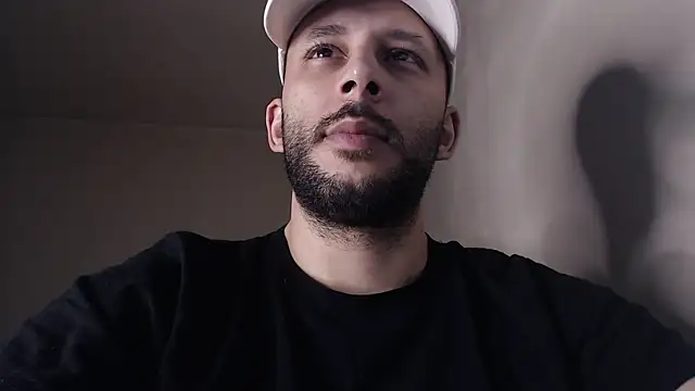 henryaxe online show from November 2025 02:00:01 AM