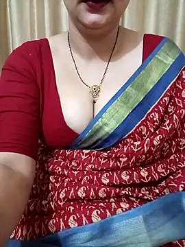 Snapshot of Priya_Boudi chatting on January 2025 04:35:01 PM Priya Boudi online show from January 2025 04:35:01 PM