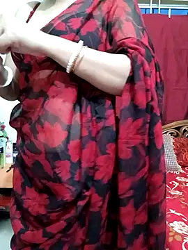 Snapshot of Priya_Boudi chatting on March 2025 04:25:01 PM Priya Boudi online show from March 2025 04:25:01 PM