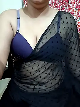 Snapshot of Priya_Boudi chatting on November 2025 02:14:01 AM Priya Boudi online show from November 2025 02:14:01 AM