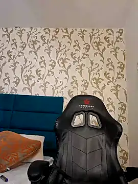 Michael magno online show from April 2026 12:13:02 AM