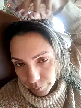 Chantal hott online show from October 2025 08:05:02 PM