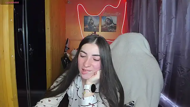 Snapshot of Fiery_Brunette_ chatting on March 2025 08:30:01 AM Fiery Brunette  online show from March 2025 08:30:01 AM