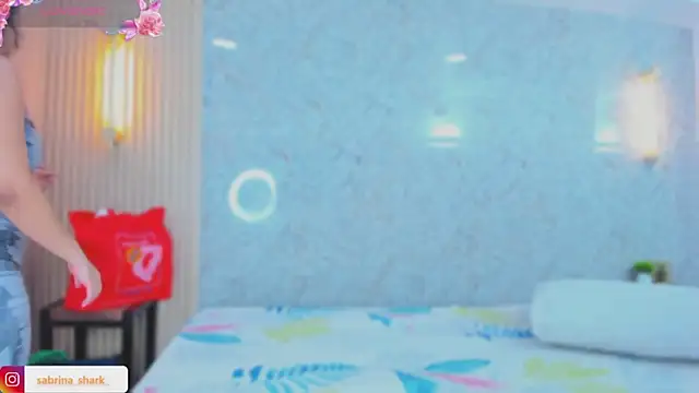 sabrina shark  online show from November 2025 03:09:02 AM