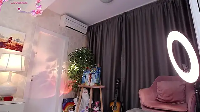 IreneHope online show from December 2025 09:27:02 AM