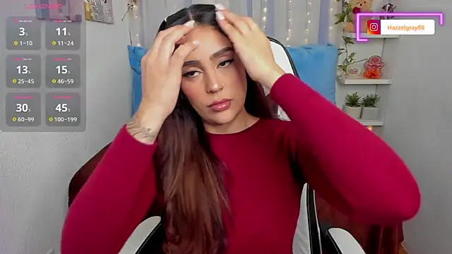 HazzelGray online show from September 2025 02:40:02 PM