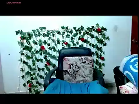 Snapshot of _samara chatting on January 2025 01:15:01 AM samara online show from January 2025 01:15:01 AM