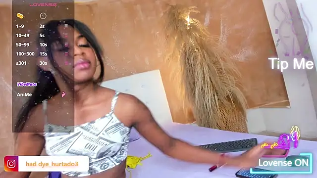 shenielxx online show from March 2026 01:17:02 PM