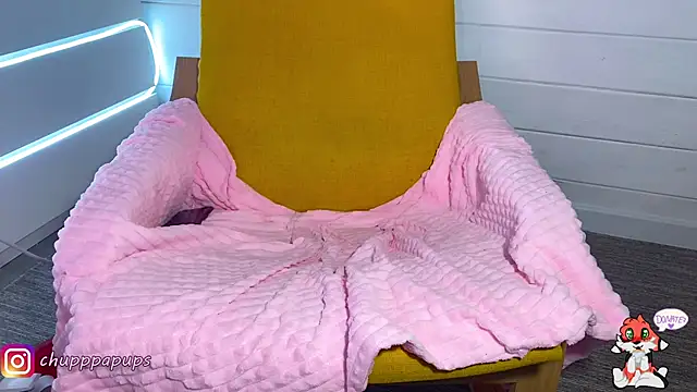 Snapshot of -Sweet-Kitty- chatting on March 2025 09:29:01 AM -Sweet-Kitty- online show from March 2025 09:29:01 AM