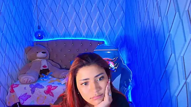 NicolleTaylor online show from November 2025 03:38:01 AM