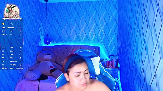 NicolleTaylor online show from November 2025 03:12:01 AM