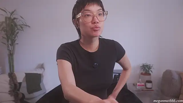 meganmei666 online show from April 2026 06:31:02 PM