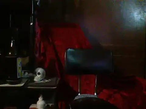 mrdemoncrowly online show from December 2024 05:18:02 AM