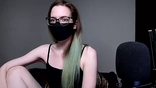 Snapshot of amber_candyfloss chatting on December 2024 12:50:01 AM amber candyfloss online show from December 2024 12:50:01 AM