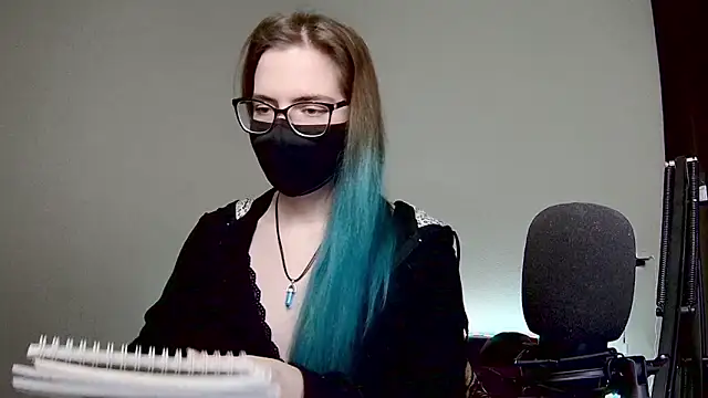 Snapshot of amber_candyfloss chatting on December 2024 10:45:01 PM amber candyfloss online show from December 2024 10:45:01 PM