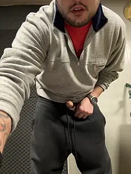 Diegodaddy01 online show from November 2025 01:24:01 PM