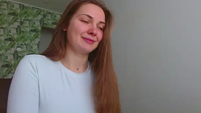 Olivia shine online show from April 2026 04:19:01 AM