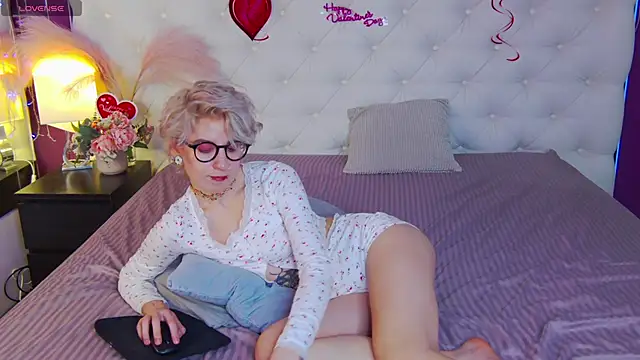  Moonlight t online show from February 2025 04:15:01 PM