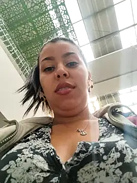 Snapshot of Emily_Wane chatting on December 2024 06:06:01 PM Emily Wane online show from December 2024 06:06:01 PM