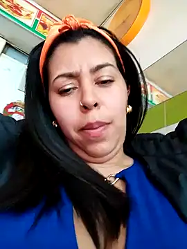 Snapshot of Emily_Wane chatting on December 2024 07:46:02 PM Emily Wane online show from December 2024 07:46:02 PM