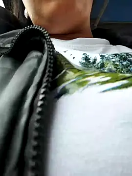 Snapshot of Emily_Wane chatting on December 2024 04:16:02 PM Emily Wane online show from December 2024 04:16:02 PM