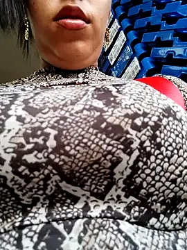 Snapshot of Emily_Wane chatting on December 2024 07:14:02 PM Emily Wane online show from December 2024 07:14:02 PM