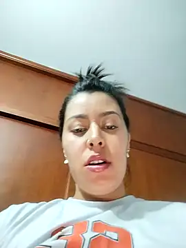 Snapshot of Emily_Wane chatting on December 2024 12:22:01 AM Emily Wane online show from December 2024 12:22:01 AM