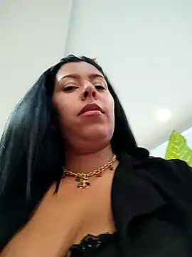 Snapshot of Emily_Wane chatting on January 2025 08:48:02 PM Emily Wane online show from January 2025 08:48:02 PM