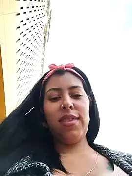 Snapshot of Emily_Wane chatting on March 2025 06:23:02 PM Emily Wane online show from March 2025 06:23:02 PM