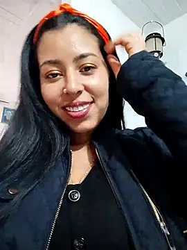 Snapshot of Emily_Wane chatting on March 2025 04:19:02 PM Emily Wane online show from March 2025 04:19:02 PM