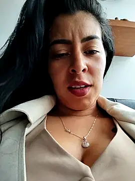 Snapshot of Emily_Wane chatting on October 2025 04:41:02 PM Emily Wane online show from October 2025 04:41:02 PM